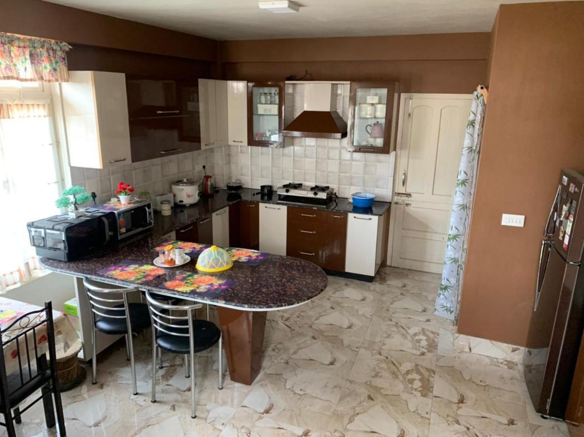 Na-U-Iaka Homestay Шилонг Екстериор снимка